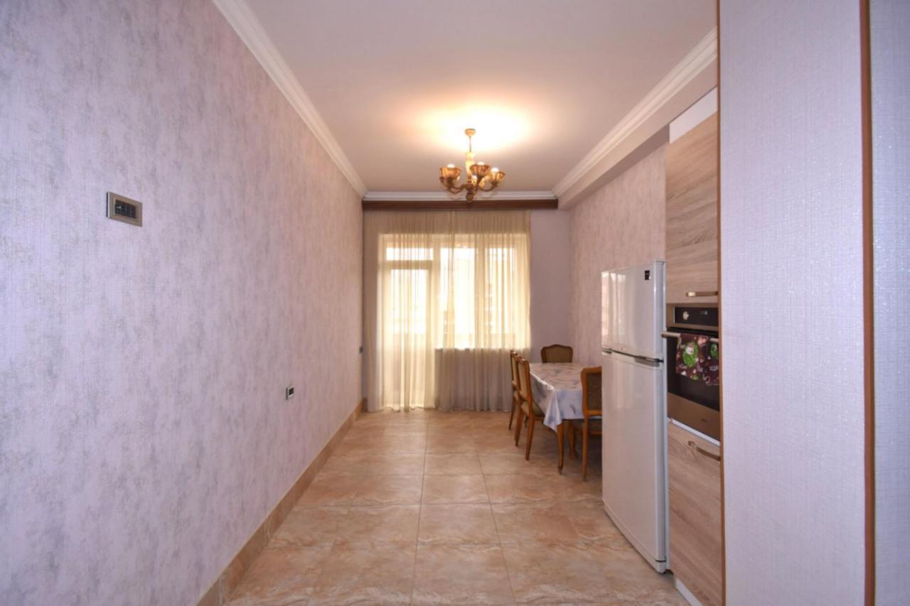 Rent Inn Yerevan On Buzand Street Luaran gambar