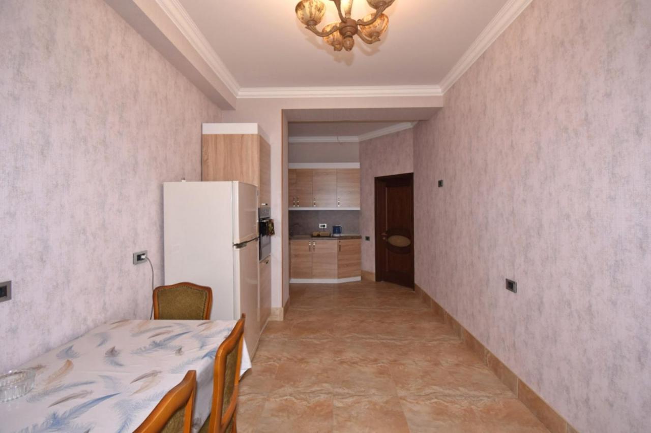 Rent Inn Yerevan On Buzand Street Luaran gambar