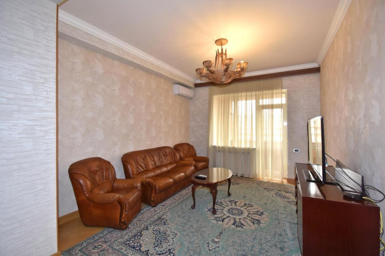 Rent Inn Yerevan On Buzand Street Luaran gambar