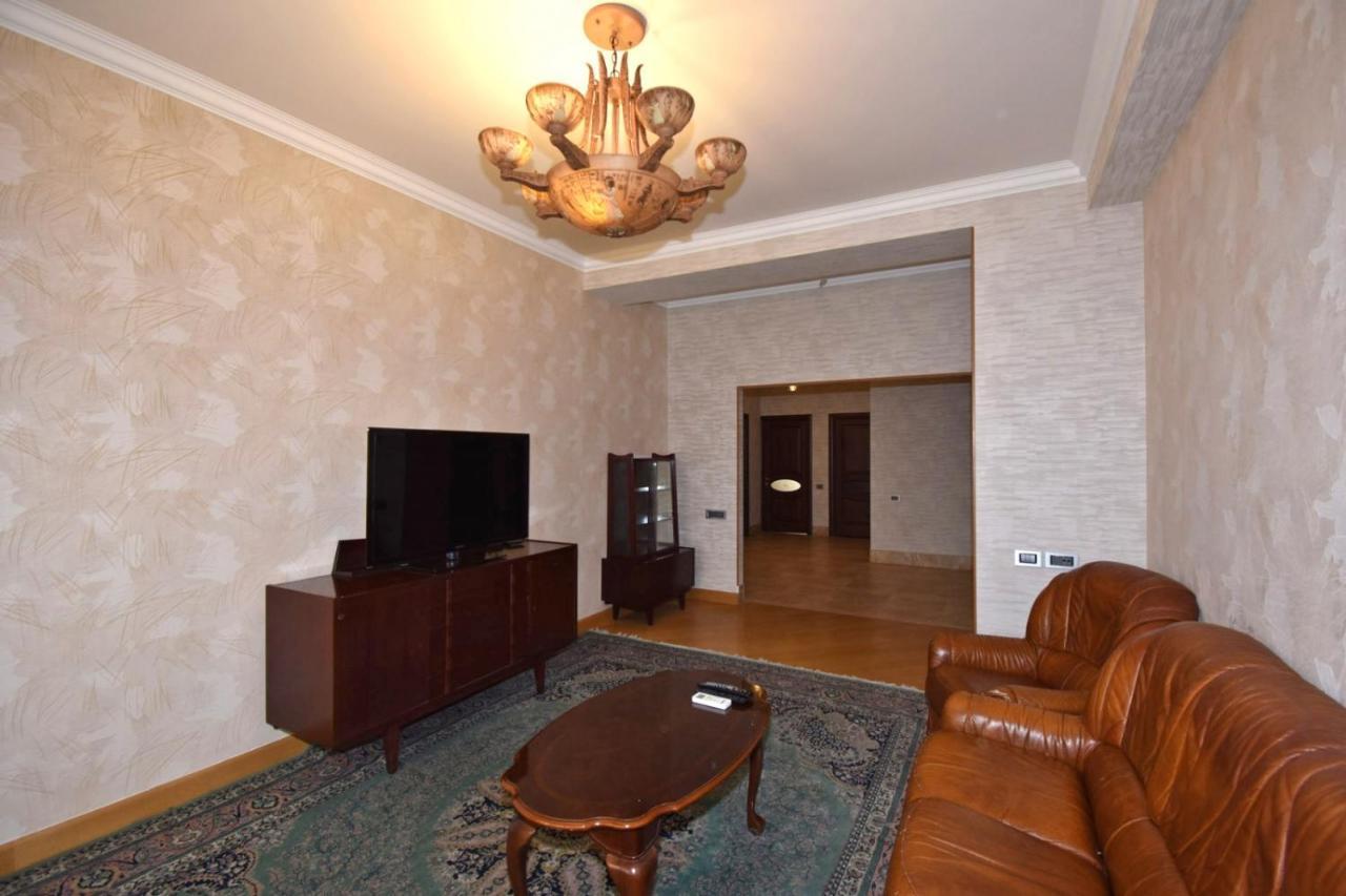 Rent Inn Yerevan On Buzand Street Luaran gambar